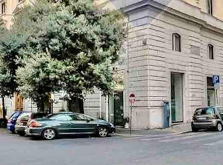 Beautiful Apartment Next To Piazza Di Spagna โรม ภายนอก รูปภาพ